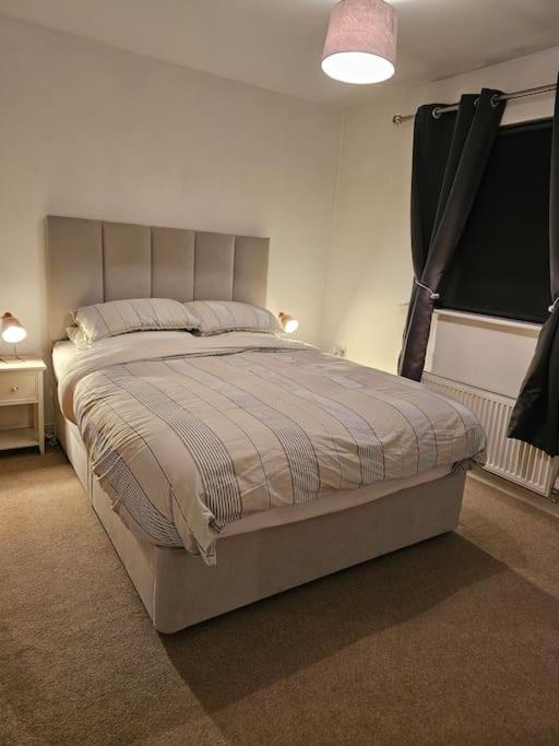 The Park View, 2 Bedroom House Kirkcaldy Buitenkant foto