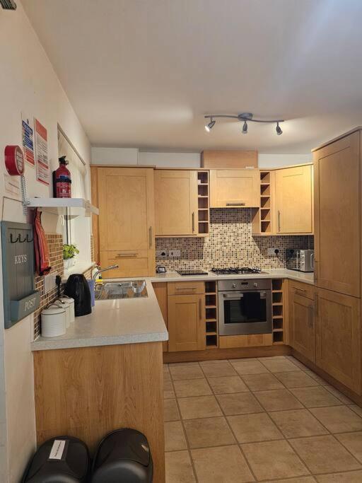The Park View, 2 Bedroom House Kirkcaldy Buitenkant foto