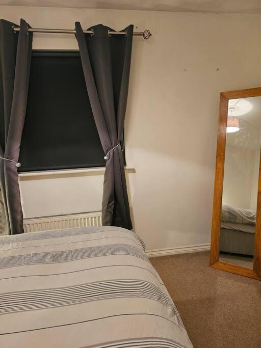 The Park View, 2 Bedroom House Kirkcaldy Buitenkant foto