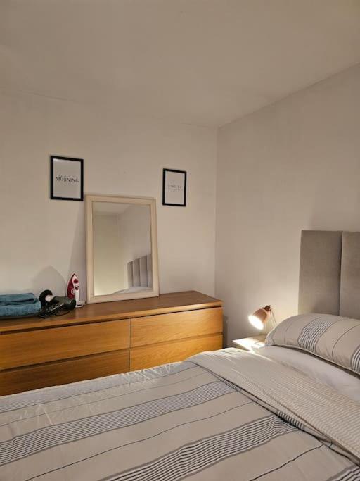 The Park View, 2 Bedroom House Kirkcaldy Buitenkant foto